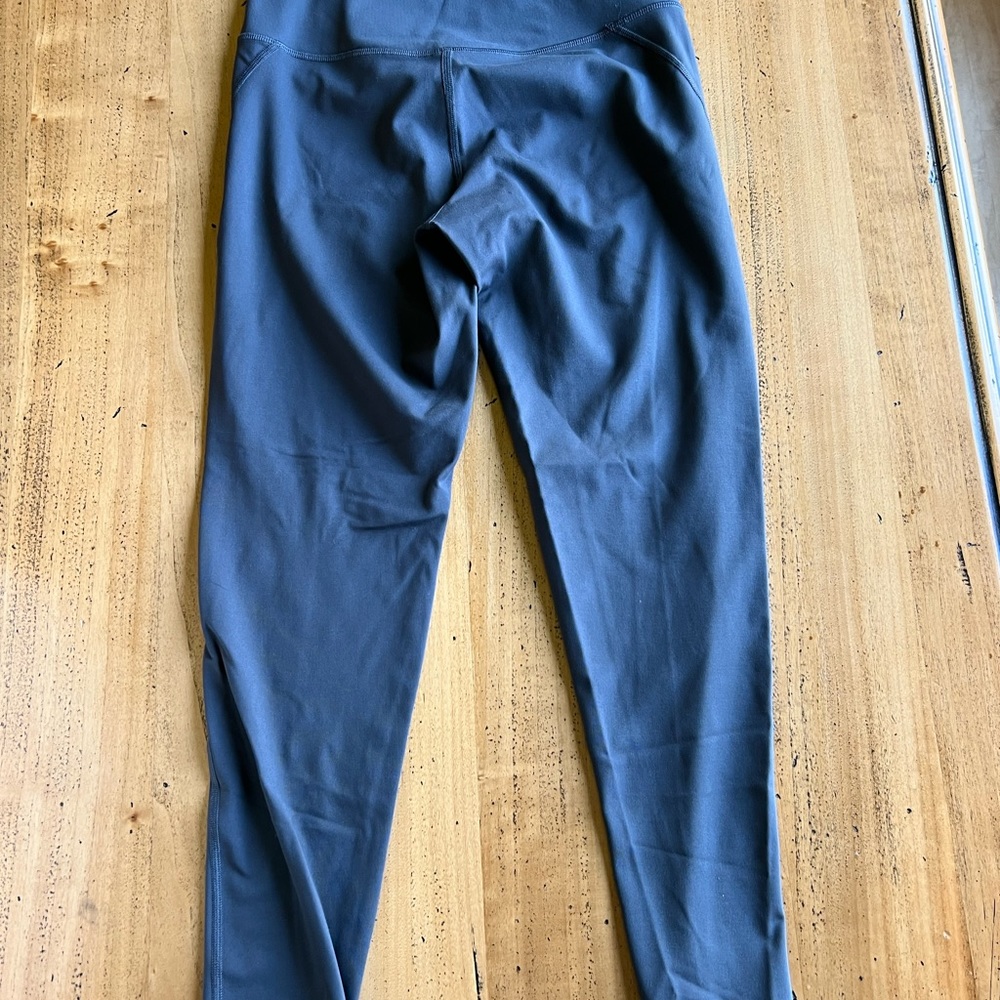 Girlfriend collective leggings